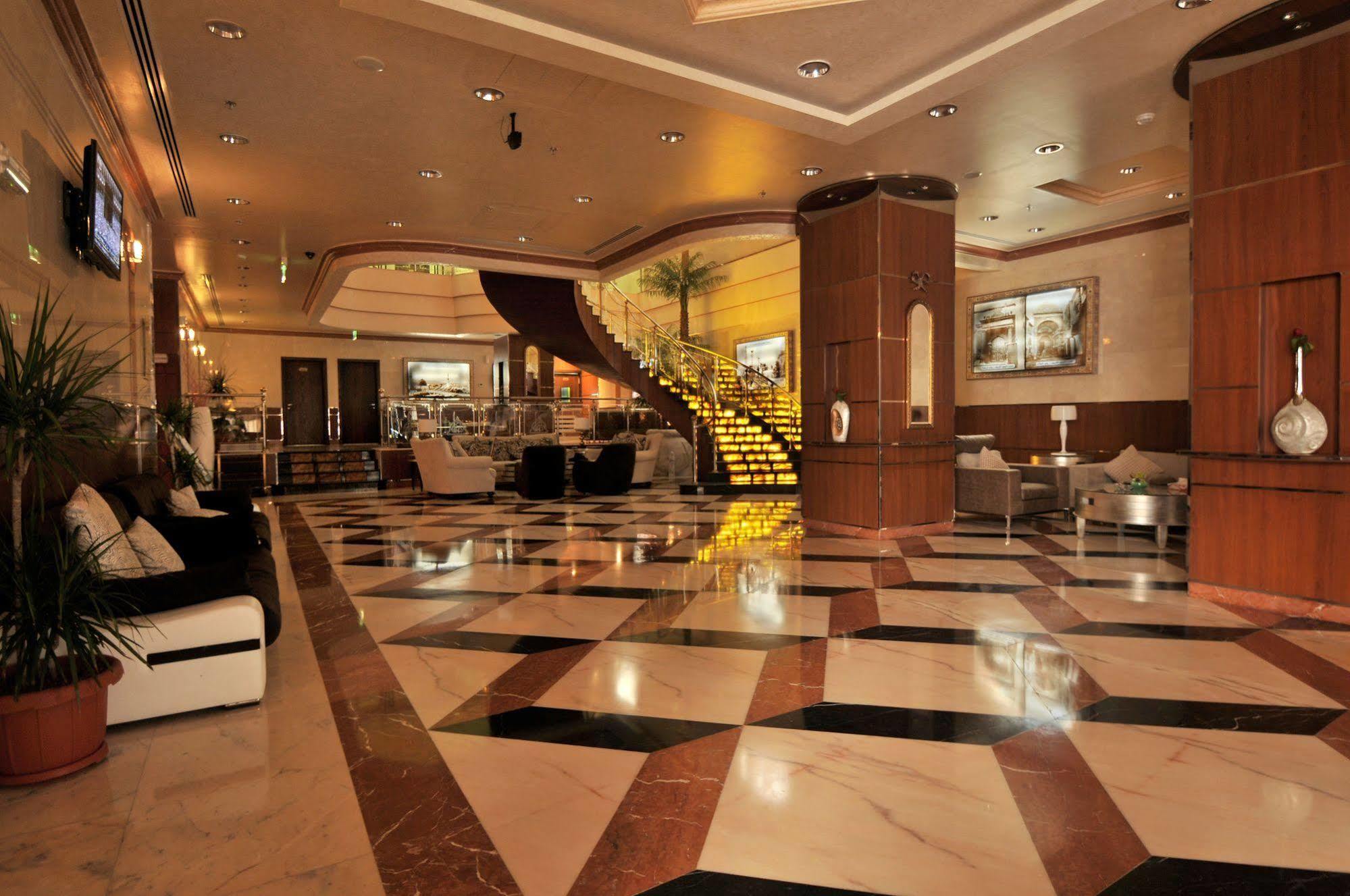 Grand Marmara Hotel Медина Екстериор снимка
