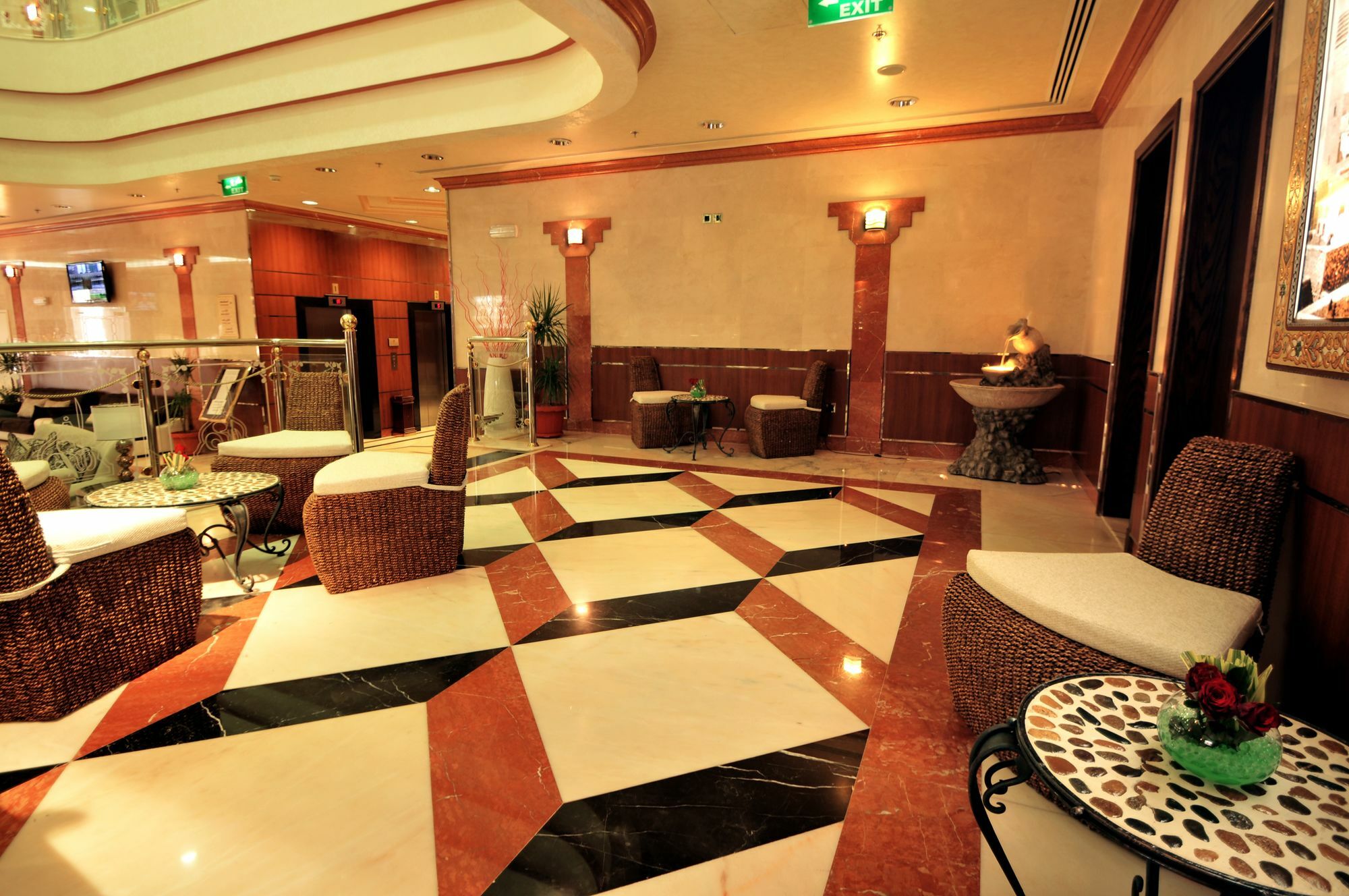 Grand Marmara Hotel Медина Екстериор снимка
